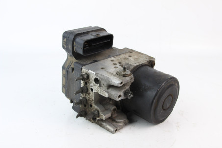 Блок ABS 2.4 АКПП USA Toyota RAV-4 II 2000-2005 4454042050 (64678)