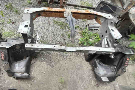 Панель передня кузовна у зборі Nissan Leaf 2010-2017 625113NA0H / 625303NA0H (64761)