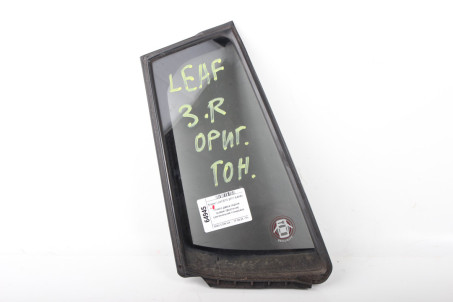 Скло двері задньої правої (кватирка) оригінальна тоніровка Nissan Leaf 2010-2017 822203NC0A (64945)