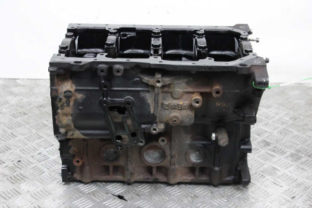 Блок двигателя под гильзовку 2.5 TDI (4D56U) Mitsubishi L200 2005-2015 1050B247 (65042)