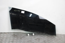 Скло двері переднє праве Honda Civic 4D (FD) 2006-2011  (65130)
