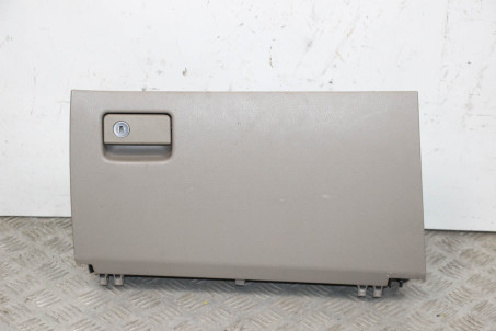 Бардачок бежевий Toyota RAV-4 III 2005-2012 5555042040 (65182)