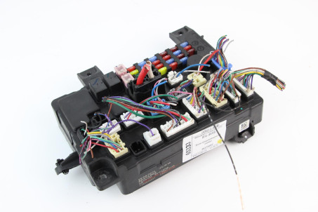 Блок предохранителей сервис Mitsubishi Outlander (GF) 2012- 8637A862 (65333)