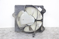 Дифузор з вентилятором кондиціонера 2.0 Diesel Toyota RAV-4 II 2000-2005 1671128180 (65486)