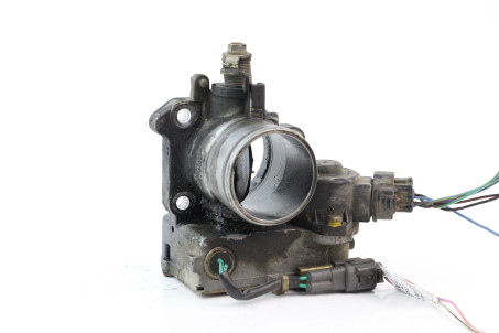 Заслонка дроссельная электро 2.0 TDI Toyota RAV-4 II 2000-2005 2610027030 (65513)