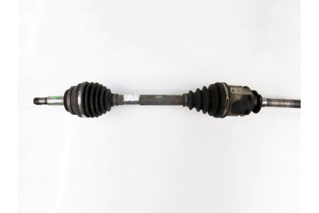 Привод передний правый под ABS 2.0D Toyota RAV-4 II 2000-2005 4341042120 (65537)