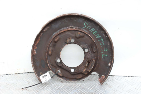 Щиток заднего тормозного диска левый 12- Kia Sorento (XM) 2009–2015 582502W000 (65784)