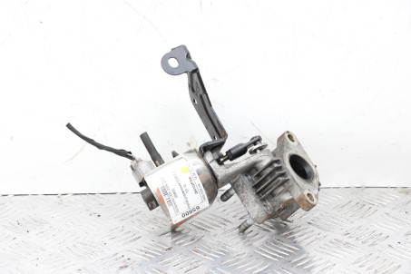 Клапан управления EGR 2.2 TDI 12- Kia Sorento (XM) 2009–2015 284102F700 (65800)