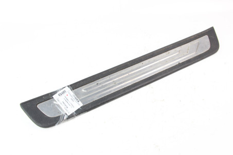 Накладка порога внутр. передняя левая 12- Kia Sorento (XM) 2009–2015 858812P100 (65920)