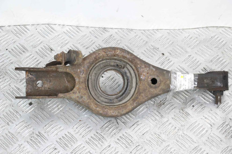 Важіль задній поперечний нижній правий (задній) 4WD Hyundai Tucson (LM) / IX35 2010–2015 552202Y100 (65958) с новым сайлентблоком