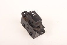 Кнопка склопідіймача одиночна 12- Kia Sorento (XM) 2009–2015 935832P200 (66050)