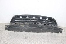 Решітка в бампер 09- Honda Civic 4D (FD) 2006-2011 71107SNB90 (66317)