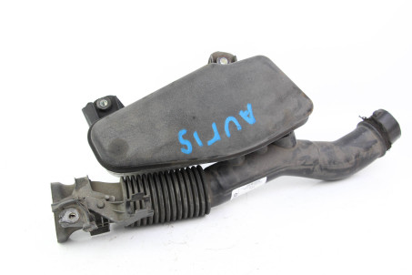 Повітрозабірник 1.8 Hybrid Toyota Auris 2006-2012 1775037020 (66369)