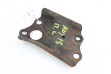 Кронштейн передньої балки передній правий Toyota Auris 2006-2012 5225502010 (66409)