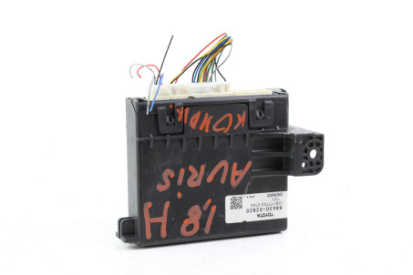 Блок управления кондиционером Toyota Auris 2006-2012 8865002820 (66432)