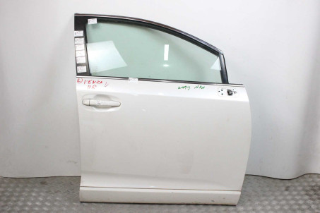 Двері передні праві Toyota Venza (AV10) 2008-2017 670010T022 (66717)