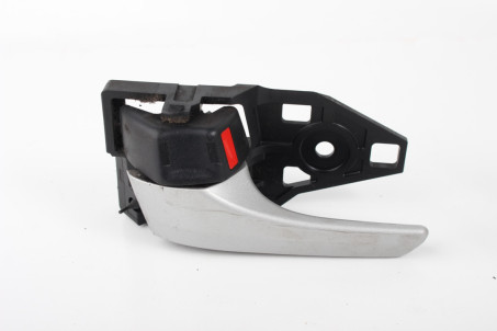 Ручка двері внутрішня ліва Toyota Prius (ZVW35) 2009-2015 6920647040 (66816)