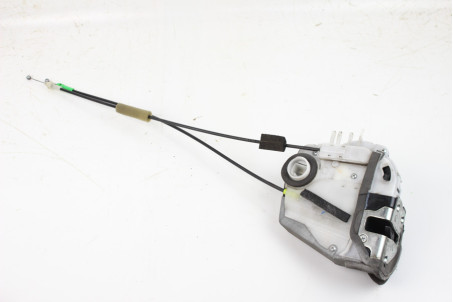 Замок двери задний левый электр 8 pin Toyota Prius (ZVW35) 2009-2015 6906047080 (66821)