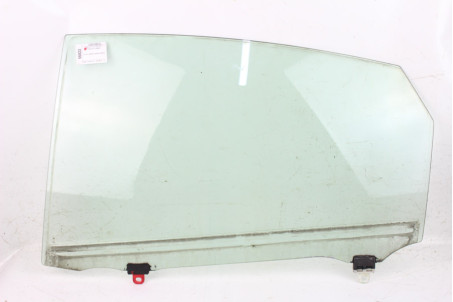 Скло двері заднє ліве Toyota Prius (ZVW35) 2009-2015 6810447051 (66822)
