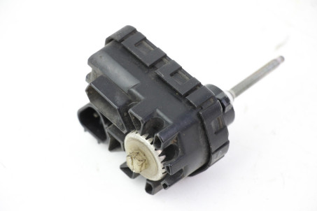 Корректор фары Toyota Prius (ZVW35) 2009-2015 8566112010 (66906)