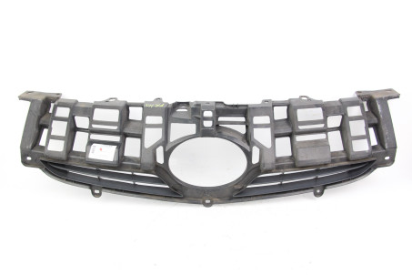 Решетка радиатора -12 Toyota Prius (ZVW35) 2009-2015 5311147020 (66932)