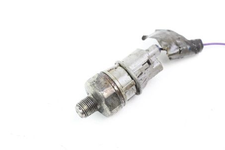 Датчик давления масла 1.8 Hybrid Toyota Prius (ZVW35) 2009-2015 8353028020 (66973)