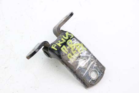 Петля двері передньої правої верх Toyota Prius (ZVW35) 2009-2015 6871012151 (66983)