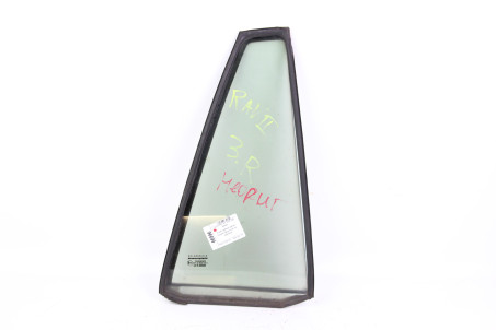 Скло двері задньої правої (кватирка) Toyota RAV-4 II 2000-2005  (66996)