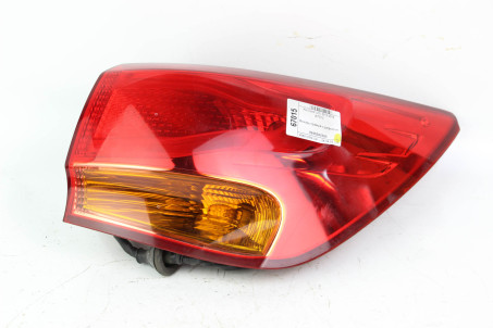 Ліхтар правий з дефектом Kia Ceed (JD) 2012-2019 92402A2300 (67015)