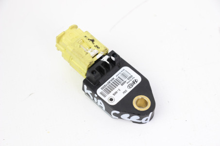 Датчик удара Kia Ceed (JD) 2012-2019 95920A6000 (67048)