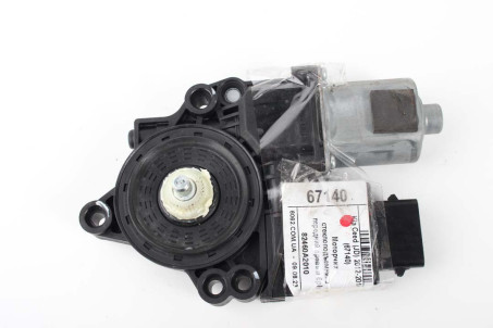 Моторчик склопідіймача передній правий 6pin Kia Ceed (JD) 2012-2019 82460A2010 (67140)