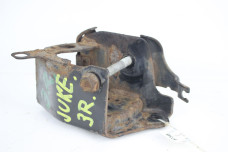 Кронштейн задньої балки правий 2WD Nissan Juke (YF15) 2010-2019 554291KA0B (67348)