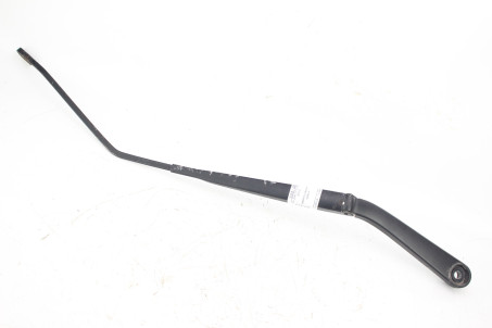 Держатель дворника правый Nissan Juke (YF15) 2010-2019 288811KA0A (67372)