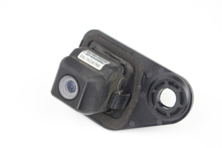 Камера заднього виду Toyota Avensis T27 (T270) 2009-2018 8679005030 (68071)