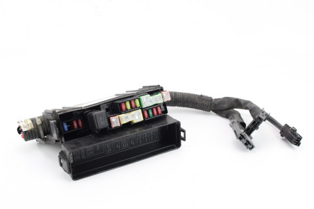 Блок предохранителей Nissan Leaf 2010-2017  (68146)