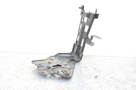 Кронштейн паливного фільтра 2.2 TDI Toyota RAV-4 IV 2012-2018 1711926030 (68383)