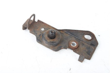 Кронштейн радиатора интеркулера Toyota RAV-4 IV 2012-2018 1653426050 (68405)