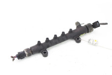 Рампа топливная в сборе с датчиком 2.0-2.2 TDI Toyota RAV-4 IV (XA40) 2012-2018 238100R041 (68437)