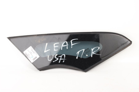 Скло в кузов переднє праве Nissan Leaf 2010-2017 768203NA0A (68501)