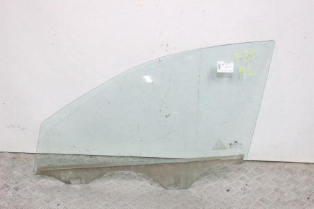 Стекло двери переднее левое Hyundai I30 (FD) 2007-2012 824112L010 (68632)