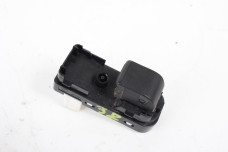 Кнопка склопідіймача одиночна Mazda 6 (GJ) 2012-2018 KD3566370 (68701)