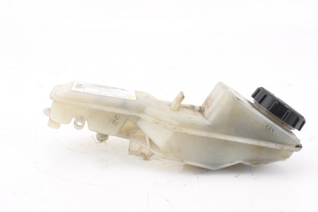 Бачок головного гальмівного циліндра 2.0 Mazda 3 (BM) 2012-2018 BHY24355Z (68849)