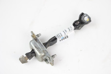 Обмежувач двері передній Toyota Venza (AV10) 2008-2017 686100T010 (68902)