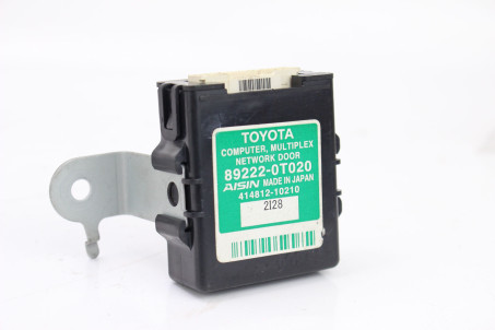 Блок управления Toyota Venza (AV10) 2008-2017 892220T020 (69146)