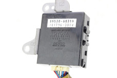 Блок управления раздаточной коробки Toyota Prado 120 (J120W) 2003-2009 8953060310 (69545)