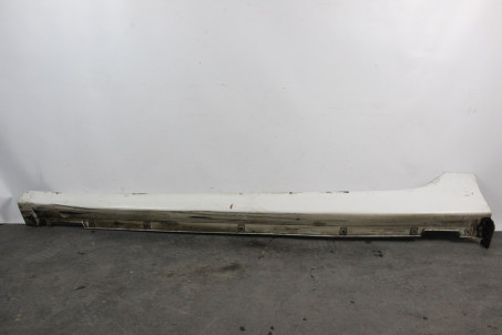 Накладка порога левая Hyundai I40 2012-2019 877513Z000 (69547)