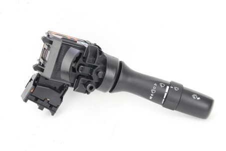 Перемикач підрульовий правий Toyota Corolla E15 (E150) 2007-2013 8465205200 (69795)