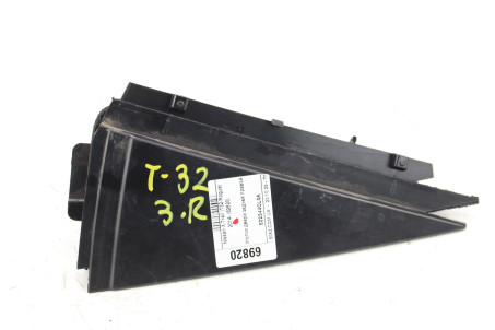 Куточок двері задньої правої Nissan X-Trail (T32-Rogue) 2014-2021 822344CL0A (69820)