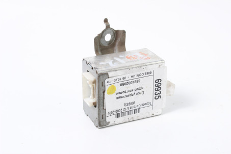 Блок управления круизом Toyota Corolla E12 (E120) 2000-2006 8824002050 (69935)