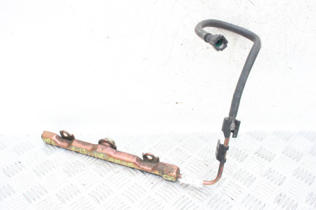 Рампа топливная 1.8 Toyota Corolla E12 (E120) 2000-2006  (69950)